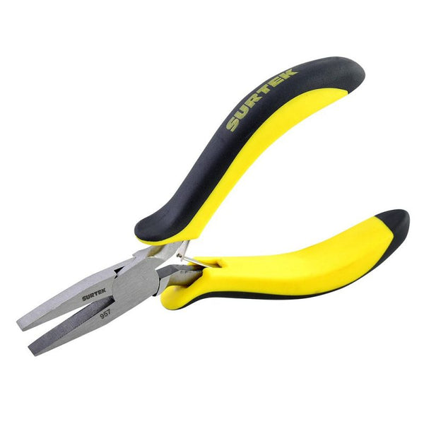 Mini Pinza para Electrónica con Mango Bimaterial de 4-3/4" Punta Plana Surtek 957 - 1